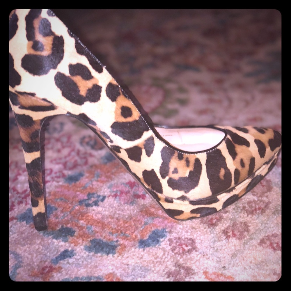 Leopard Jessica Simpson heels